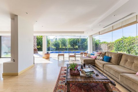 4 bedrooms house for sale in Esplugues de Llobregat, Barcelona, Catalonia, Spain № 8445 - photo 2
