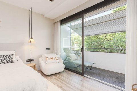 Купить квартиру в Барселона, Испания с 3 спальни, 263м², № 8507 - фото 26