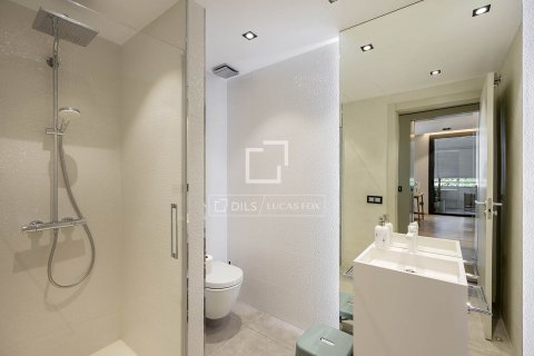 Купить квартиру в Барселона, Испания с 3 спальни, 263м², № 8507 - фото 19