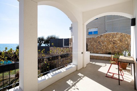 7 bedrooms villa for rent in Caldes d'Estrac, Barcelona, Catalonia, Spain № 8512 - photo 15