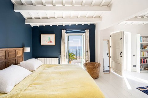 7 bedrooms villa for rent in Caldes d'Estrac, Barcelona, Catalonia, Spain № 8512 - photo 24
