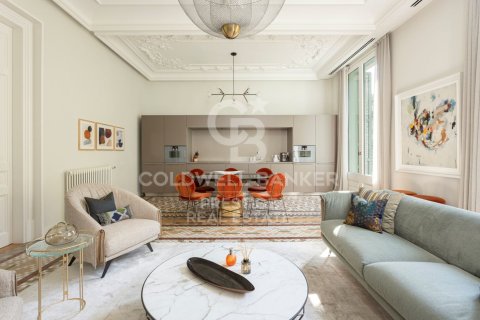 3 bedrooms apartment for rent in Barcelona, Catalonia, Spain № 6123 - photo 3