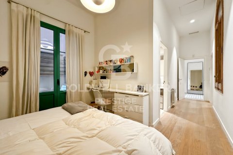 3 bedrooms apartment for sale in Barcelona, Catalonia, Spain № 5489 - photo 9