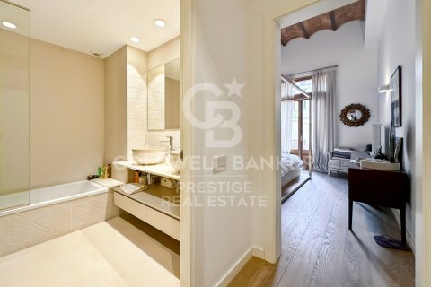 3 bedrooms apartment for sale in Barcelona, Catalonia, Spain № 5489 - photo 14