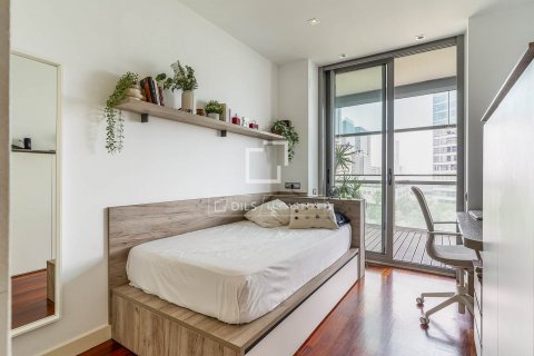 4 bedrooms apartment for sale in Barcelona, Catalonia, Spain № 8601 - photo 14