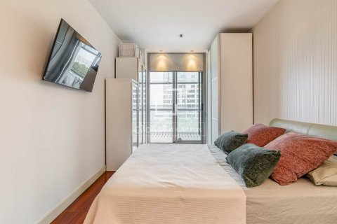 4 bedrooms apartment for sale in Barcelona, Catalonia, Spain № 8601 - photo 20