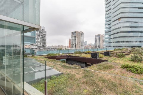 4 bedrooms apartment for sale in Barcelona, Catalonia, Spain № 8601