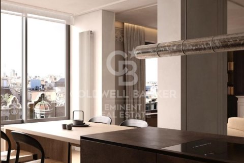 4 bedrooms apartment for sale in Barcelona, Catalonia, Spain № 5688 - photo 7