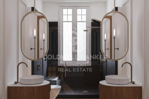 4 bedrooms apartment for sale in Barcelona, Catalonia, Spain № 5687 - photo 19