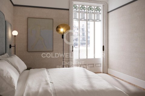 4 bedrooms apartment for sale in Barcelona, Catalonia, Spain № 5687 - photo 12