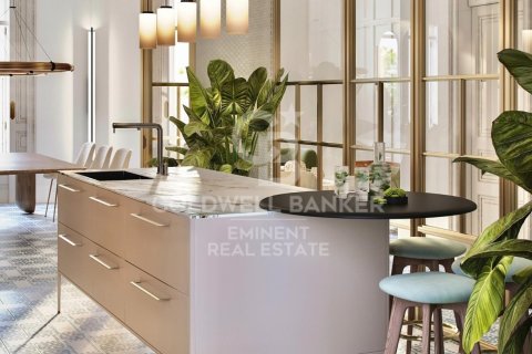 4 bedrooms apartment for sale in Barcelona, Catalonia, Spain № 5687 - photo 9