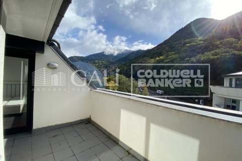 4 bedrooms penthouse for rent in Principado De Andorra (Ninguna Poblacion Tiene C.P.), Lleida, Catalonia, Spain № 7680 - photo 4