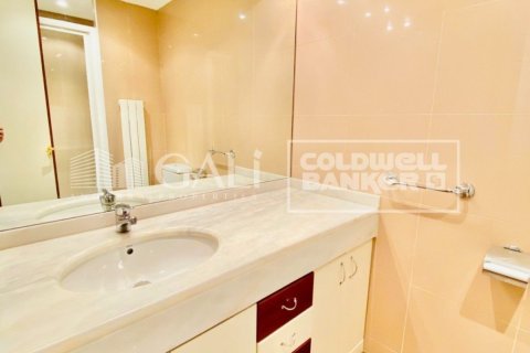 4 bedrooms penthouse for rent in Principado De Andorra (Ninguna Poblacion Tiene C.P.), Lleida, Catalonia, Spain № 7680 - photo 11