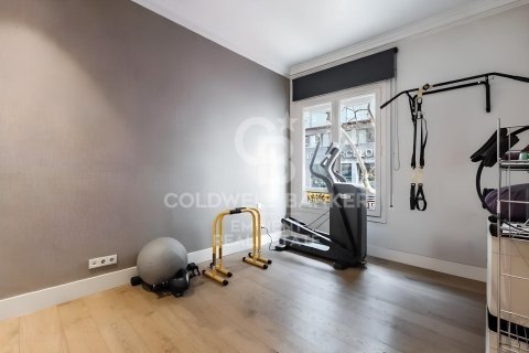 7 bedrooms apartment for rent in Barcelona, Catalonia, Spain № 7682 - photo 16