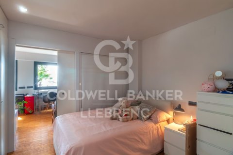 2 bedrooms apartment for sale in Barcelona, Catalonia, Spain № 7677 - photo 11