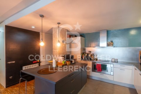 2 bedrooms apartment for sale in Barcelona, Catalonia, Spain № 7677 - photo 18