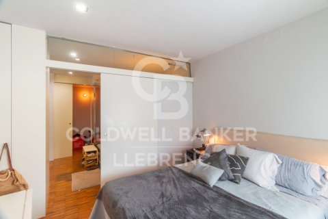 2 bedrooms apartment for sale in Barcelona, Catalonia, Spain № 7677 - photo 6