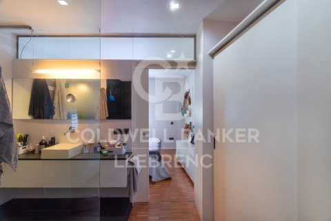 2 bedrooms apartment for sale in Barcelona, Catalonia, Spain № 7677 - photo 4