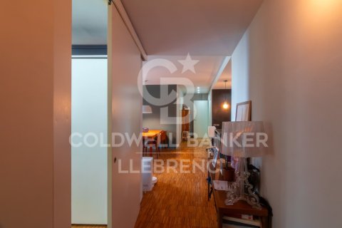 2 bedrooms apartment for sale in Barcelona, Catalonia, Spain № 7677 - photo 14