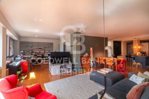 2 bedrooms apartment for sale in Barcelona, Catalonia, Spain № 7677 - photo 23