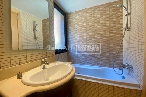 2 bedrooms apartment for rent in Principado De Andorra (Ninguna Poblacion Tiene C.P.), Lleida, Catalonia, Spain № 7679 - photo 11
