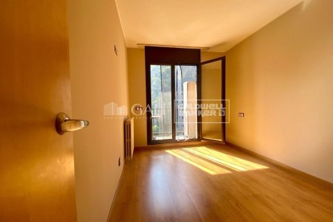 2 bedrooms apartment for rent in Principado De Andorra (Ninguna Poblacion Tiene C.P.), Lleida, Catalonia, Spain № 7679 - photo 14