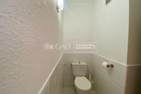 52 sq.m. apartment for rent in Principado De Andorra (Ninguna Poblacion Tiene C.P.), Lleida, Catalonia, Spain № 7681 - photo 8