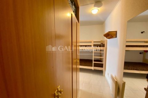52 sq.m. apartment for rent in Principado De Andorra (Ninguna Poblacion Tiene C.P.), Lleida, Catalonia, Spain № 7681 - photo 13
