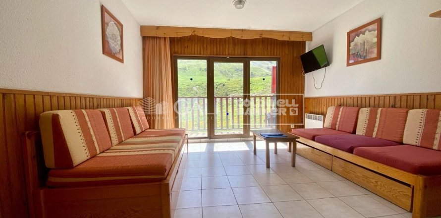52 sq.m. apartment for rent in Principado De Andorra (Ninguna Poblacion Tiene C.P.), Lleida, Catalonia, Spain № 7681