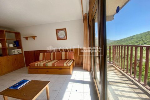 52 sq.m. apartment for rent in Principado De Andorra (Ninguna Poblacion Tiene C.P.), Lleida, Catalonia, Spain № 7681 - photo 23