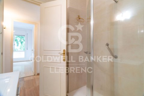 Apartamento de 2 dormitorios en venta en Barcelona, Cataluña, Spain № 7678 - foto 7