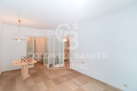 Apartamento de 2 dormitorios en venta en Barcelona, Cataluña, Spain № 7678 - foto 19