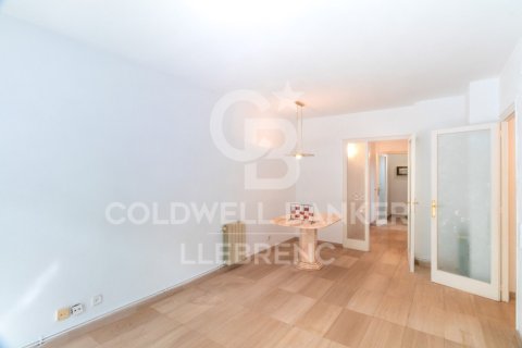 Apartamento de 2 dormitorios en venta en Barcelona, Cataluña, Spain № 7678 - foto 16