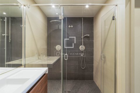 Купить квартиру в Барселона, Испания с 2 спальни, 71м², № 3952 - фото 28