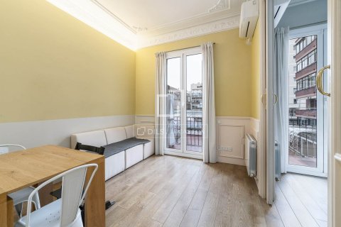 Купить квартиру в Барселона, Испания с 2 спальни, 71м², № 3952 - фото 30