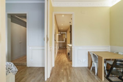Купить квартиру в Барселона, Испания с 2 спальни, 71м², № 3952 - фото 4