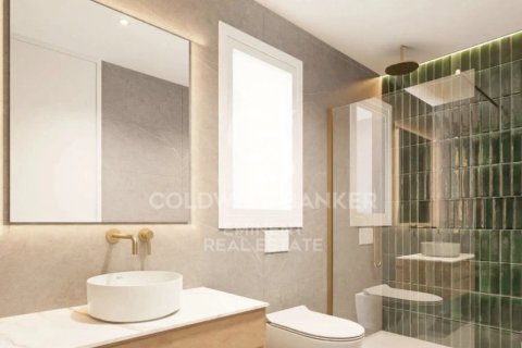 3 bedrooms apartment for sale in Barcelona, Catalonia, Spain № 7724 - photo 2
