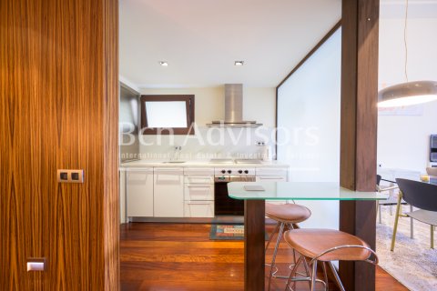 2 bedrooms apartment for sale in Barcelona, Catalonia, Spain № 2871 - photo 5