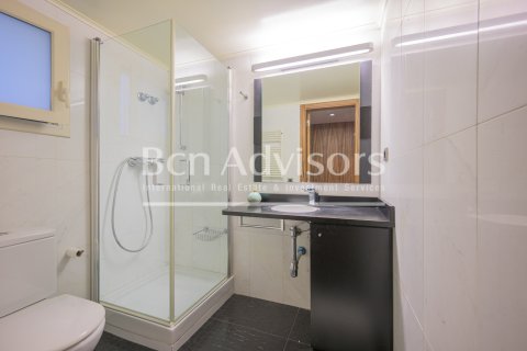 2 bedrooms apartment for sale in Barcelona, Catalonia, Spain № 2871 - photo 30