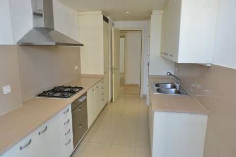Купить квартиру в Барселона, Испания с 5 комнат, 141м², № 7620 - фото 6