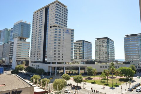 Купить квартиру в Барселона, Испания с 5 комнат, 141м², № 7620 - фото 28