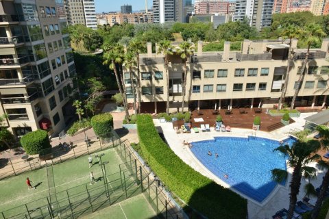 Купить квартиру в Барселона, Испания с 5 комнат, 141м², № 7620 - фото 29