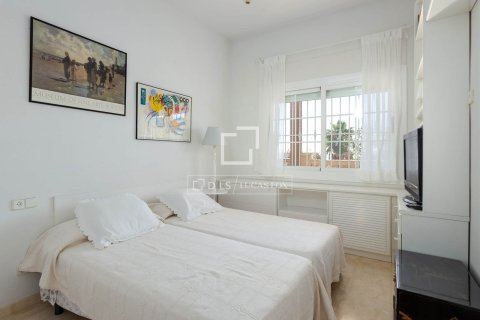 7 bedrooms villa for sale in Vilassar de Dalt, Barcelona, Catalonia, Spain № 4500 - photo 15