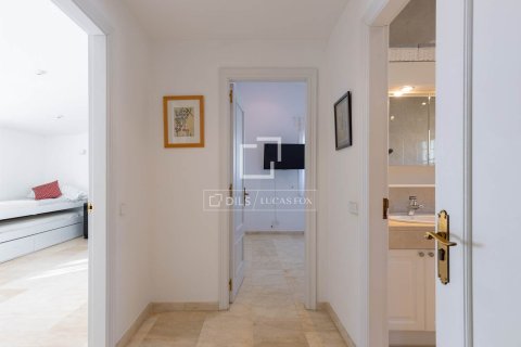 7 bedrooms villa for sale in Vilassar de Dalt, Barcelona, Catalonia, Spain № 4500 - photo 24