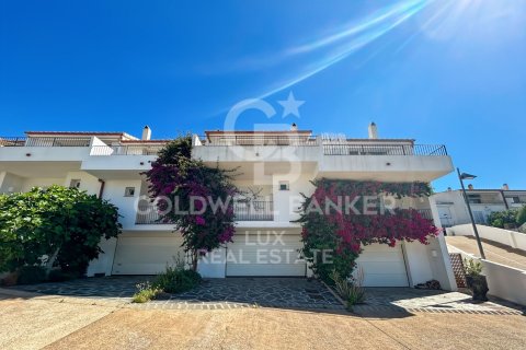 4 bedrooms house for sale in Cadaques, Girona, Catalonia, Spain № 5671 - photo 22