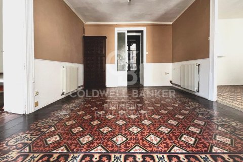 4 bedrooms apartment for sale in Barcelona, Catalonia, Spain № 5669
