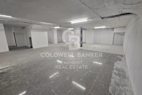 Propiedad comercial de 240 m² en venta en Barcelona, Cataluña, Spain № 5668 - foto 4