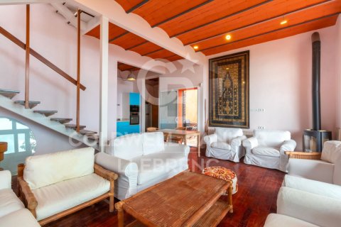 4 bedrooms house for sale in Barcelona, Catalonia, Spain № 5665 - photo 4