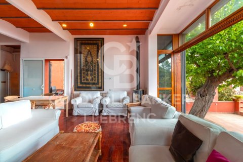 4 bedrooms house for sale in Barcelona, Catalonia, Spain № 5665 - photo 5
