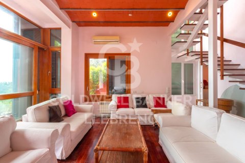 4 bedrooms house for sale in Barcelona, Catalonia, Spain № 5665 - photo 3